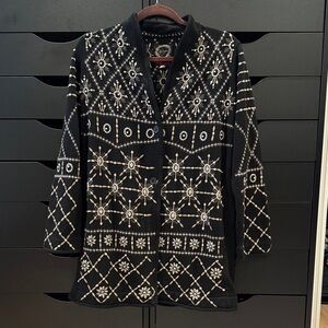 Johnny Was Biya Ladies Sweater Black Tan with Beads Size M.